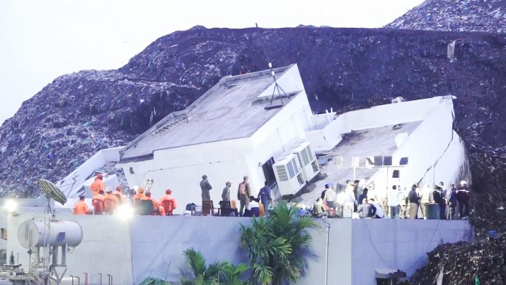https://salarnews.in/public/uploads/images/newsimages/maannewsimage09072026_171540_Pune building collapse.jpg
